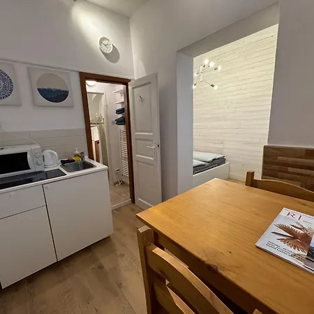 Centrum - Moderny Komfortny Apartman Pozsony