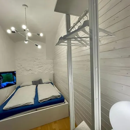 Centrum - Moderny Komfortny Apartman *