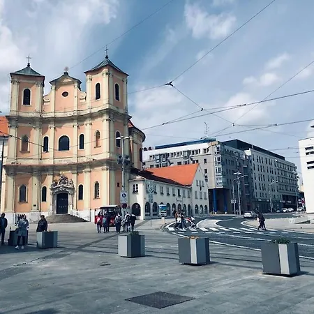 Centrum - Moderny Komfortny Pozsony
